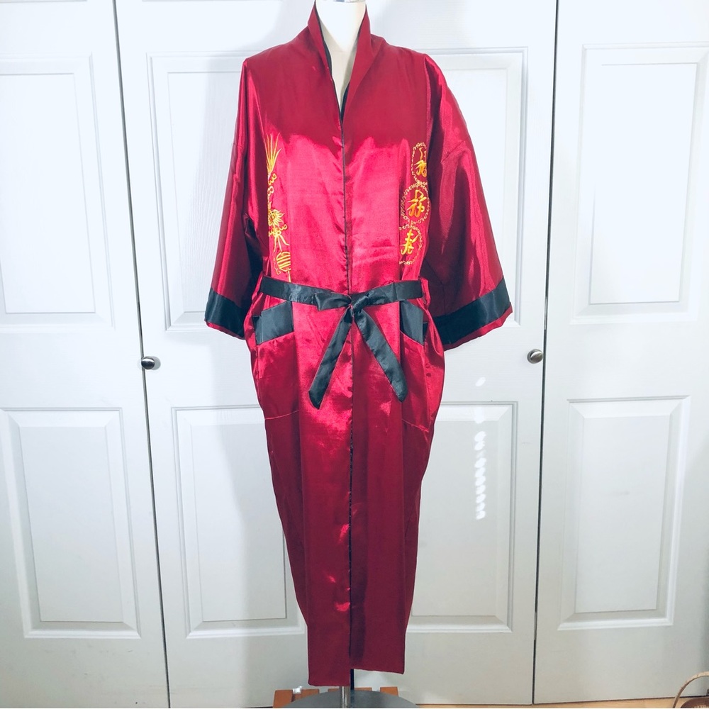 New Asian Reversible Silk Dragon Embroidered Kimono Robe Red Black Size L
